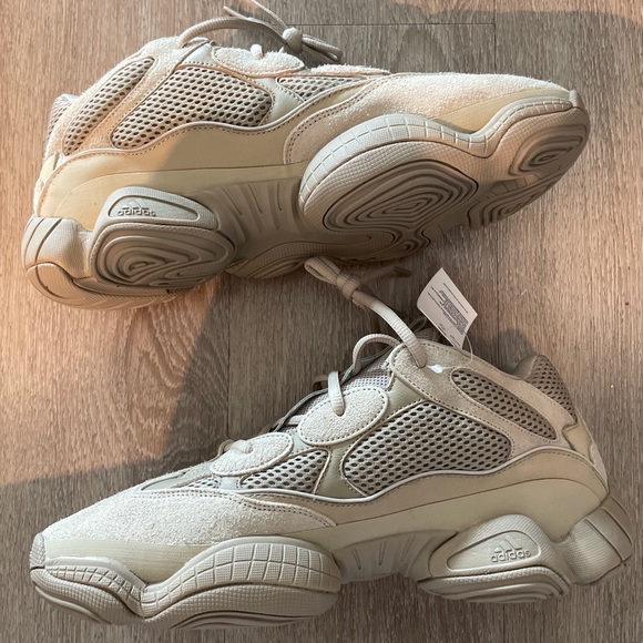 Yeezy boost 500 Taupe - Picture 6 of 8